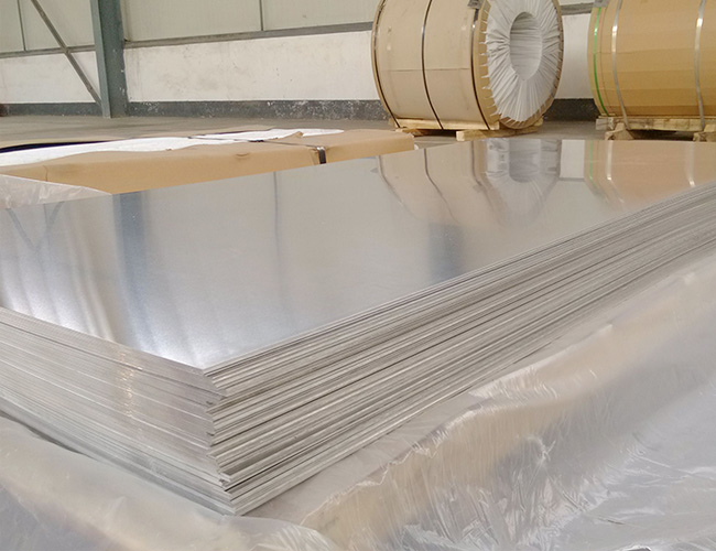 ¿Cuánto cuesta un rollo grande de papel de aluminio doméstico por tonelada, MOQ
